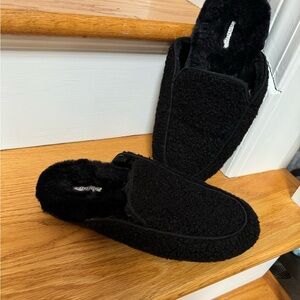 Vionic Women’s Slippers 7.5